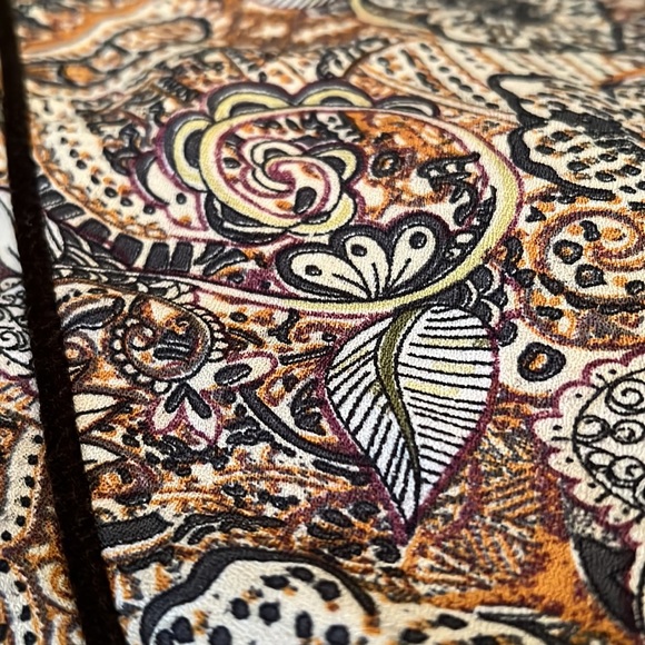 Zara patterned pants - Picture 2 of 3